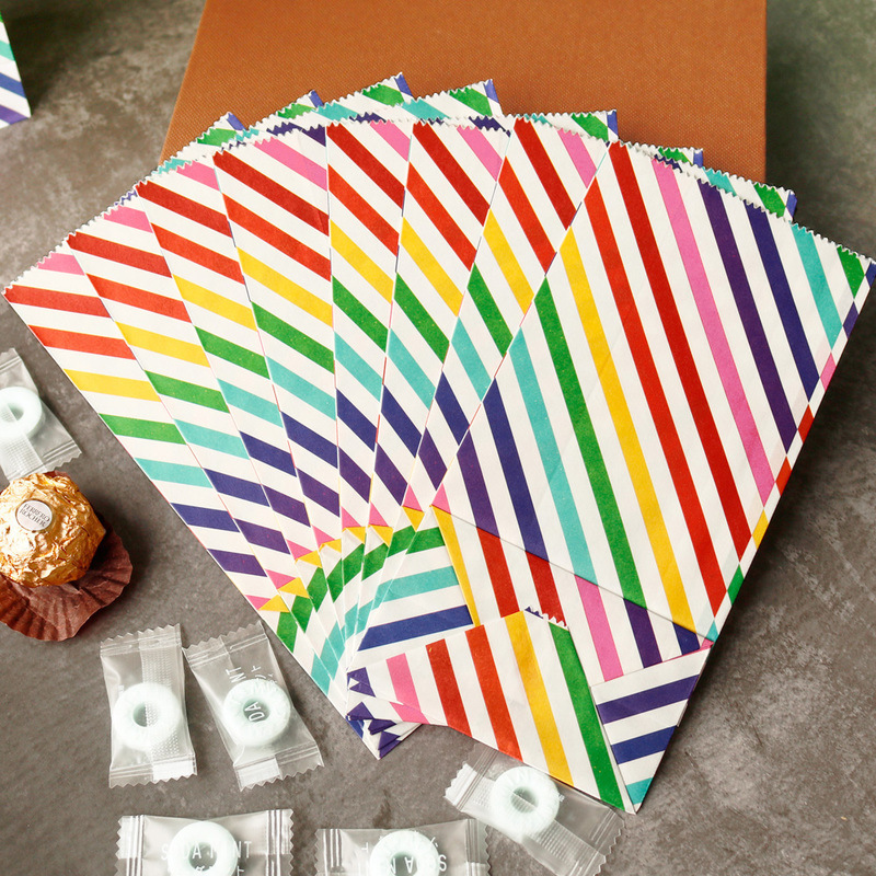 Kleine papieren zakken Regenbo - Wedding Supply.Box recensie en prijs