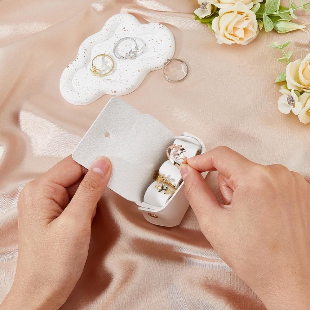 Witte hond ringdrager houder l - Wedding Supply.Box recensie en prijs